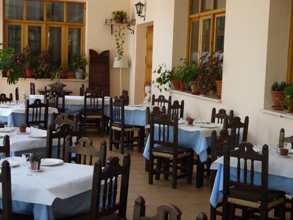 Hotel Rasil Куенка Екстер'єр фото